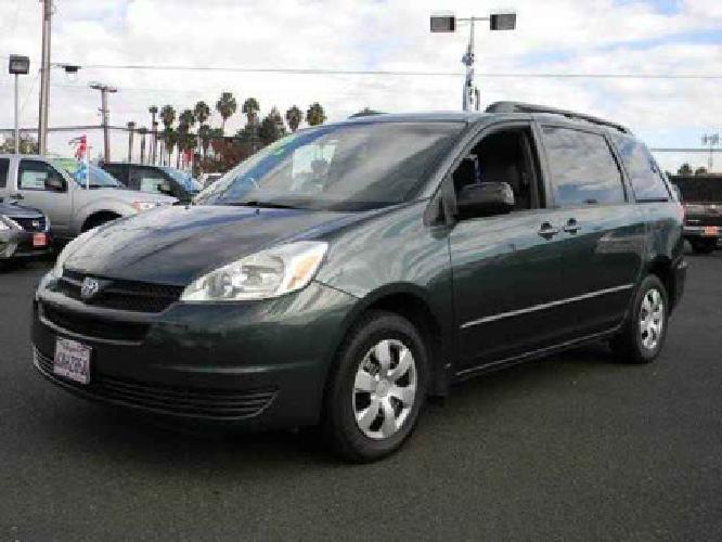 2005 toyota sienna green, 100k miles in vallejo, ca