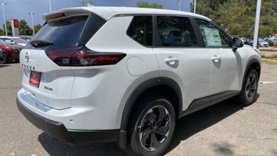 2024 Nissan Rogue