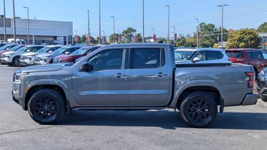 2023 Nissan Navara (Frontier) sv