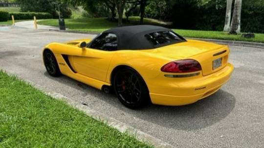 2005 Dodge Viper