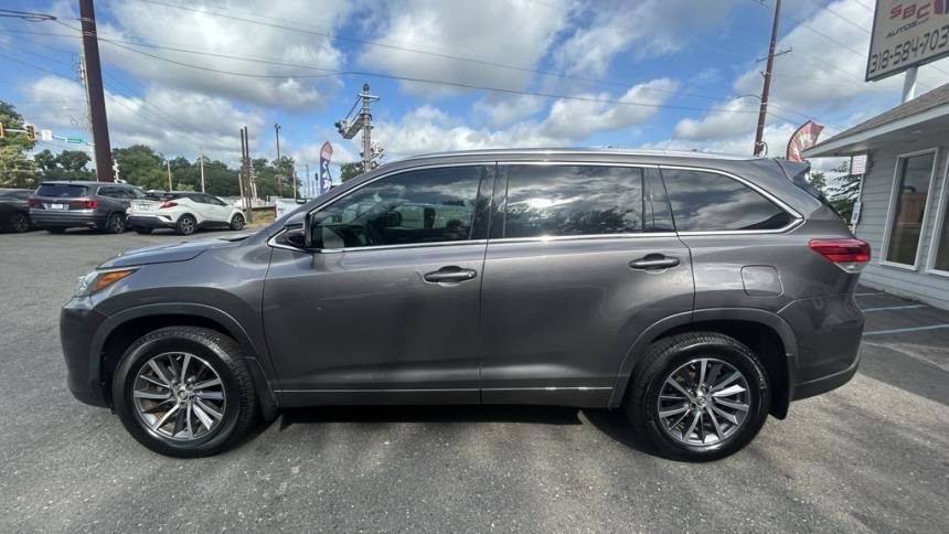 2017 toyota highlander xle