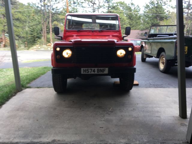 1990 land rover defender not a 1980, this is a 1990 lrd 200tdi !!!!!!!!!!!!!!!!!