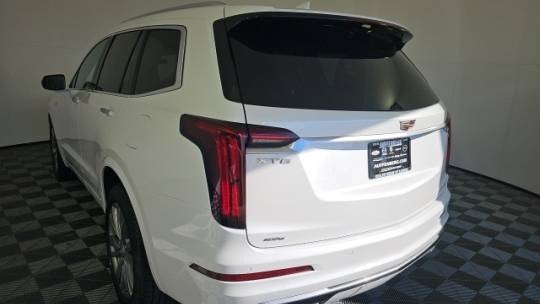 2021 Cadillac XT6