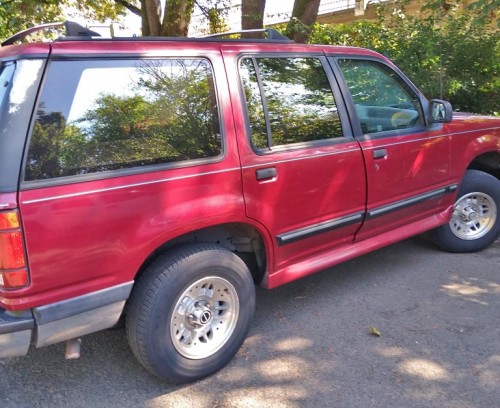 1993 ford explorer in oregon by owner