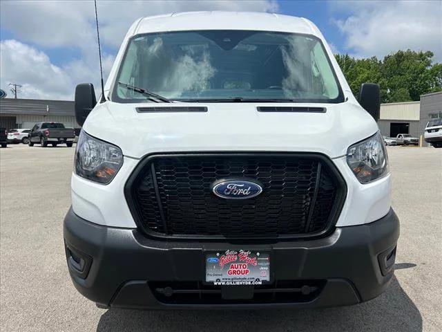 2023 ford transit-250 base