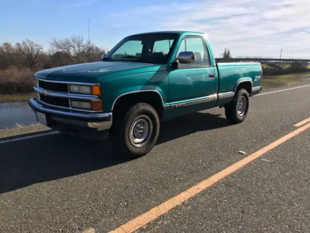 1994 chevy silverado z71 4x4 short bed box at no reserve!!!