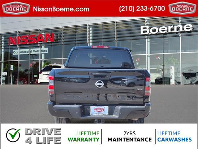 2023 nissan frontier sv