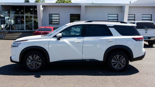 2022 Nissan Pathfinder
