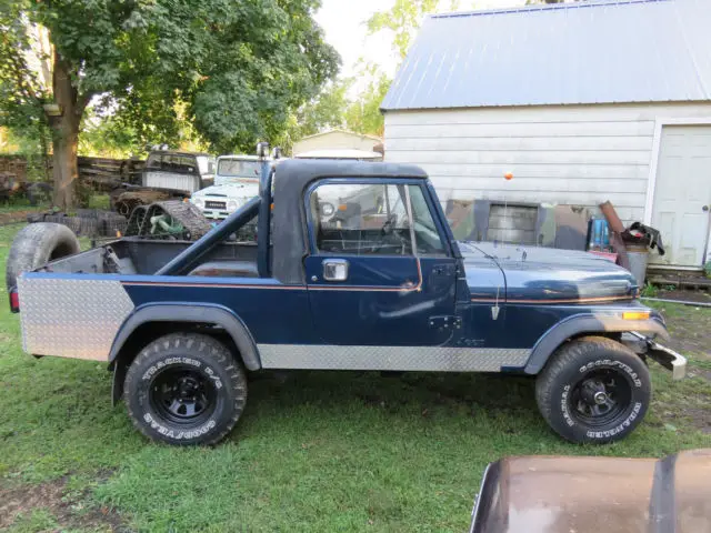 1982 jeep scrambler cj 8 pickup 4x4 5-speed manual 4.2 liter 6 cyl nice paint 7