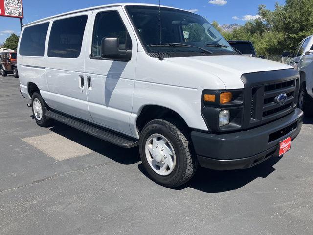 2009 ford e350 super duty xl wagon