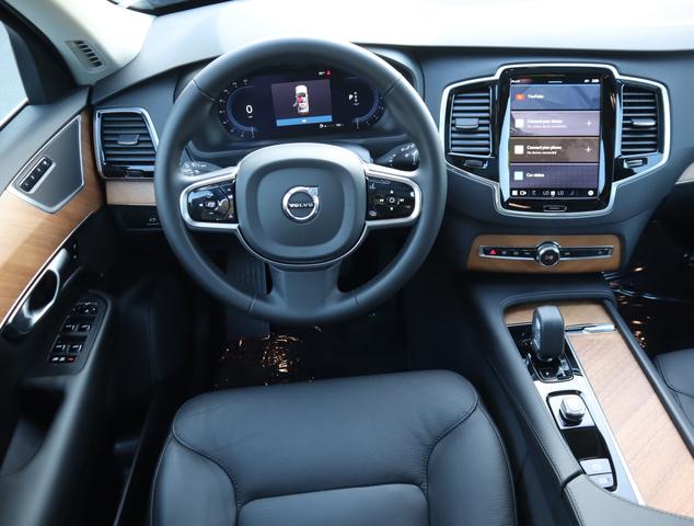 2024 volvo xc90 b5 awd plus bright theme 7p