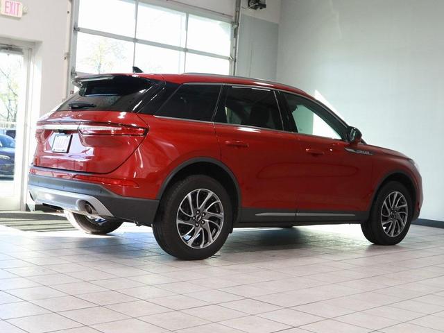 2022 lincoln corsair standard