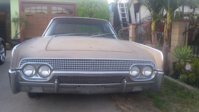 lincoln continental 1961. hardtop 38,000 original miles