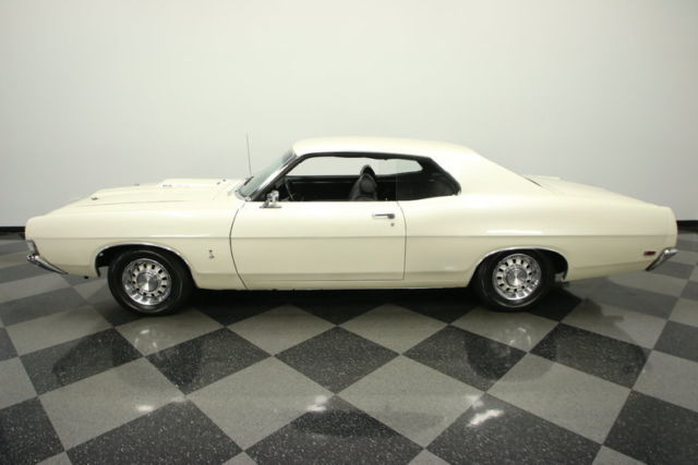rare fairlane cobra, 31k act miles, r-code 428 cj, 4 spd man, receipts & docs!!