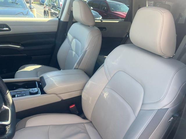 2022 nissan pathfinder sl