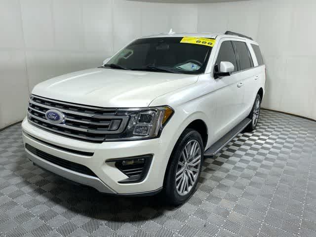 2020 ford expedition xlt