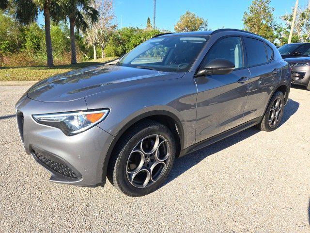 2021 alfa romeo stelvio base