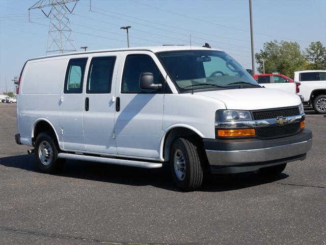 2022 chevrolet express 2500 work van