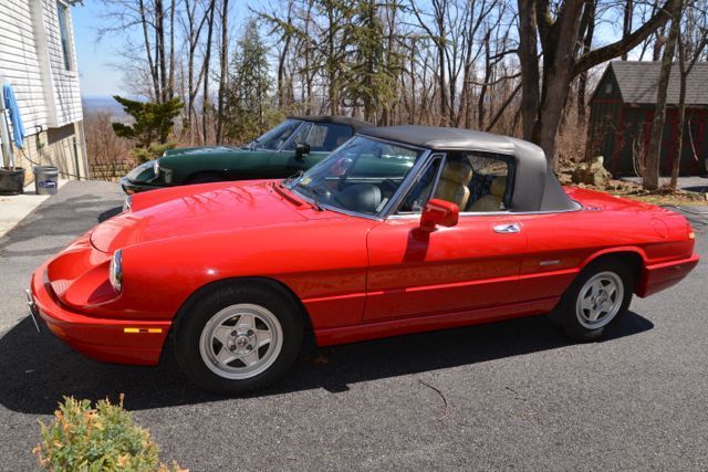 1991 alfa romeo spider convertible - low miles - excellent condition