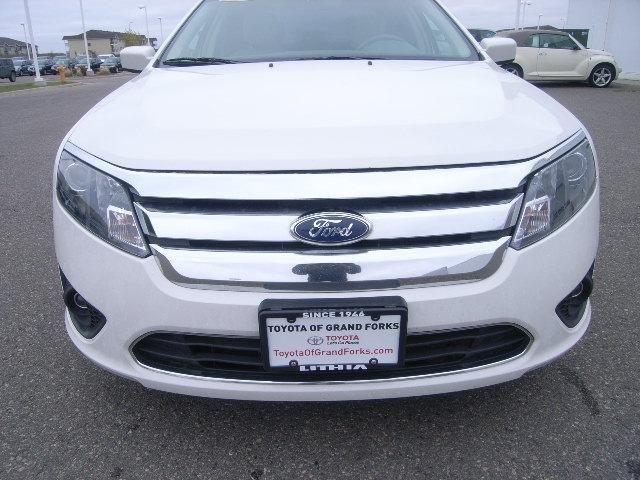 2011 ford fusion 4dr front-wheel drive sedan se se for sale in grand forks, north dakota