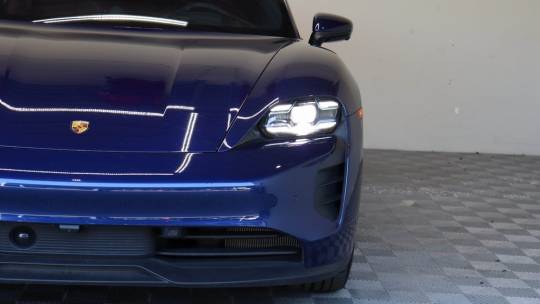 2023 Porsche Taycan