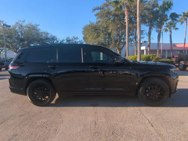 2023 jeep grand cherokee l summit