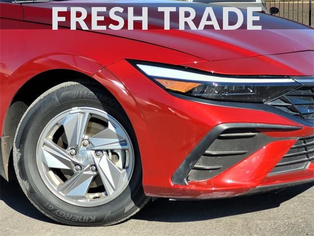2024 hyundai elantra se
