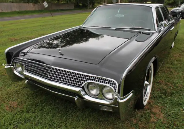 1961 lincoln continental suicide four door hardtop