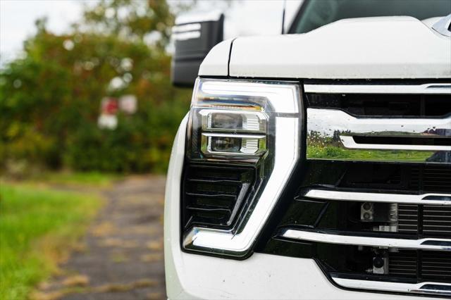 2024 chevrolet silverado 2500 ltz