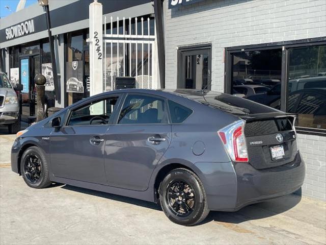 2012 toyota prius four
