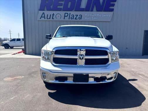 2017 ram 1500 slt 4x4 crew cab 5.6 ft. box 140 in. wb in manhattan, kansas
