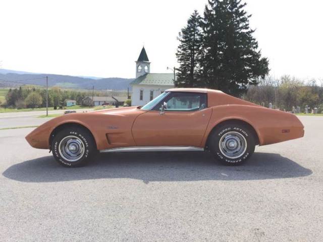 1975 chevrolet corvette automatic rwd v8 other gasoline