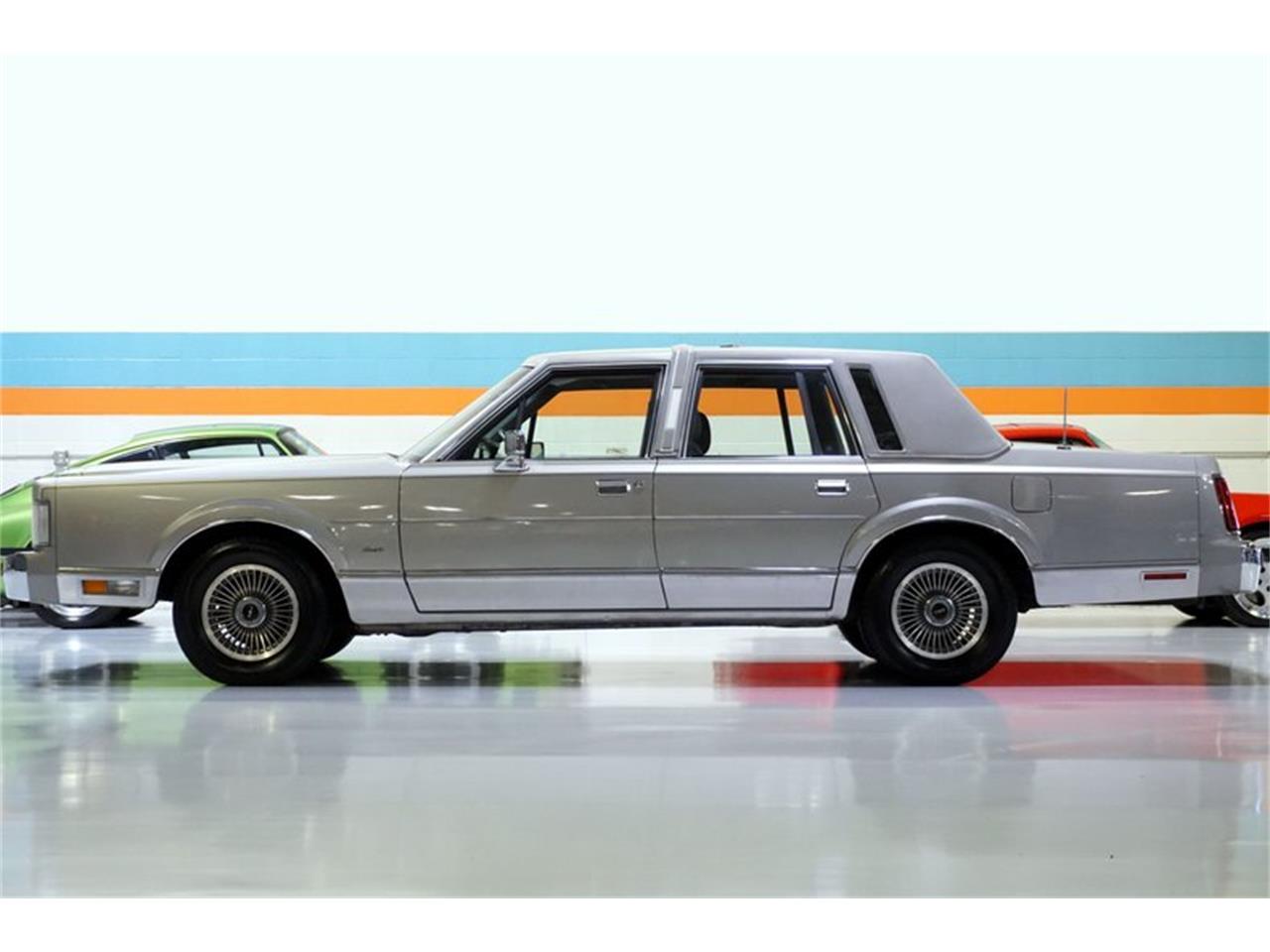 1988 lincoln town car