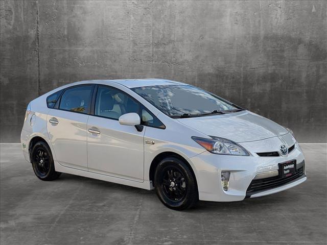 2014 toyota prius plug-in base