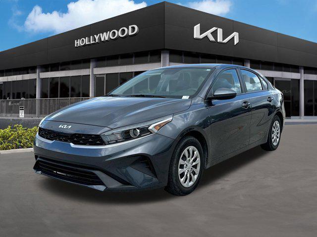 2022 kia forte fe