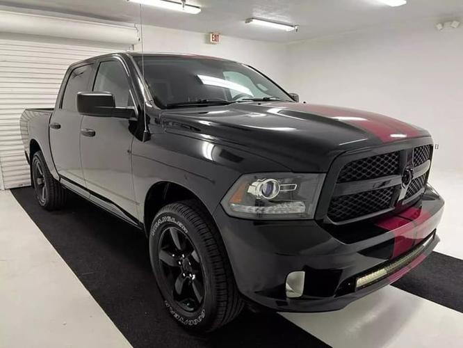 2015 ram 1500 crew cab tradesman/express 4x2 crew cab 5.6 ft. box 140 in. wb in phoenix, arizona