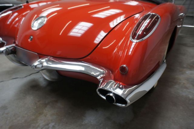 1960 chevrolet corvette c1 convertible classic car oldtimer stingray