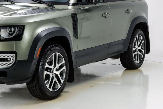 2020 land rover defender 110 se