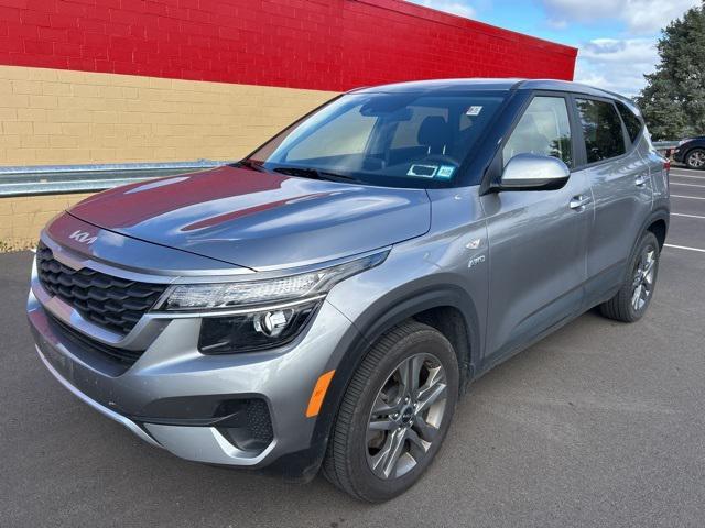 2022 kia seltos lx