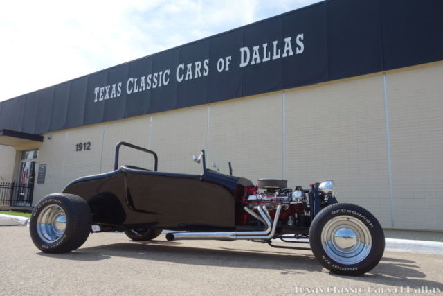 1928 ford model t custom hot rod street roadster - video - v8 & chrome driver