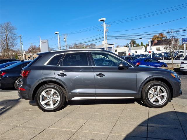 2024 audi q5 40 premium