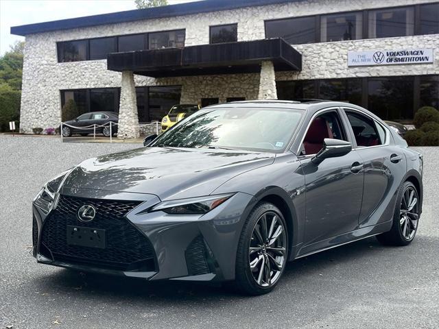 2022 lexus is 350 base