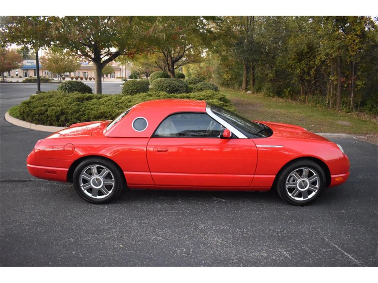 2005 ford thunderbird