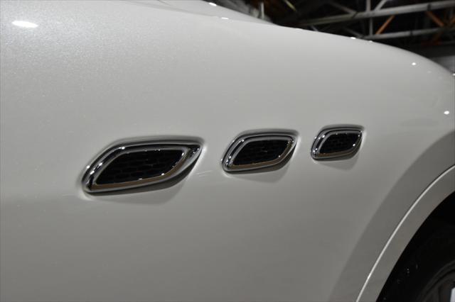 2020 maserati levante s granlusso