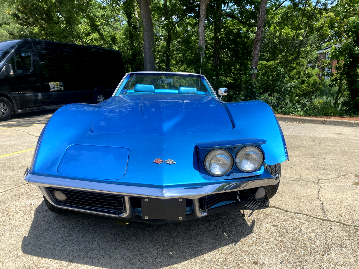 69 corvette stingray convertible l46 350/350 4 speed p/s wrecked driving project