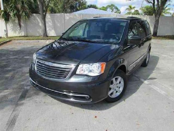 2010 chrysler town & country touring minivan 4d in west palm beach, fl