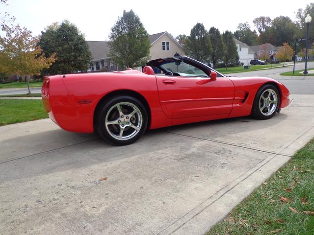 2002 chevrolet corvette base