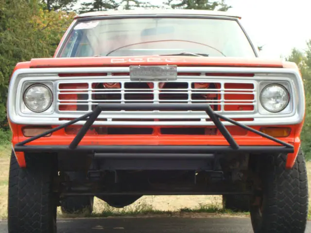 1974 dodge ramcharger suv 2 dr convertible (pop-top) mega rare 1/2 door model!