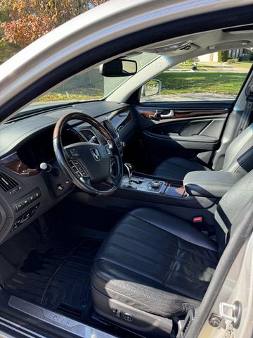 2012 hyundai equus signature
