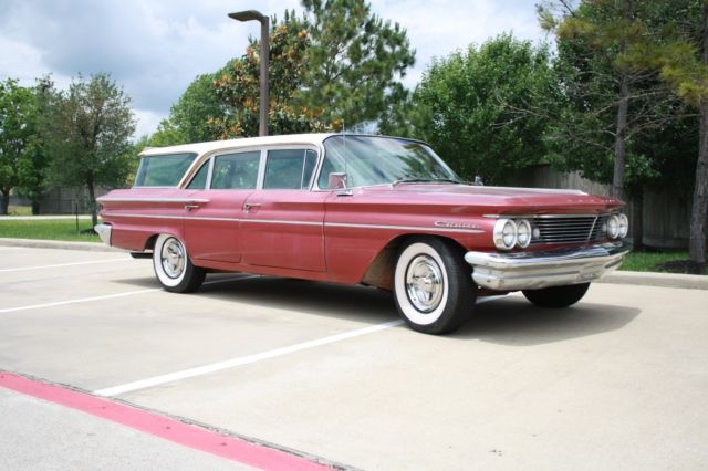 1960 pontiac station wagon safari